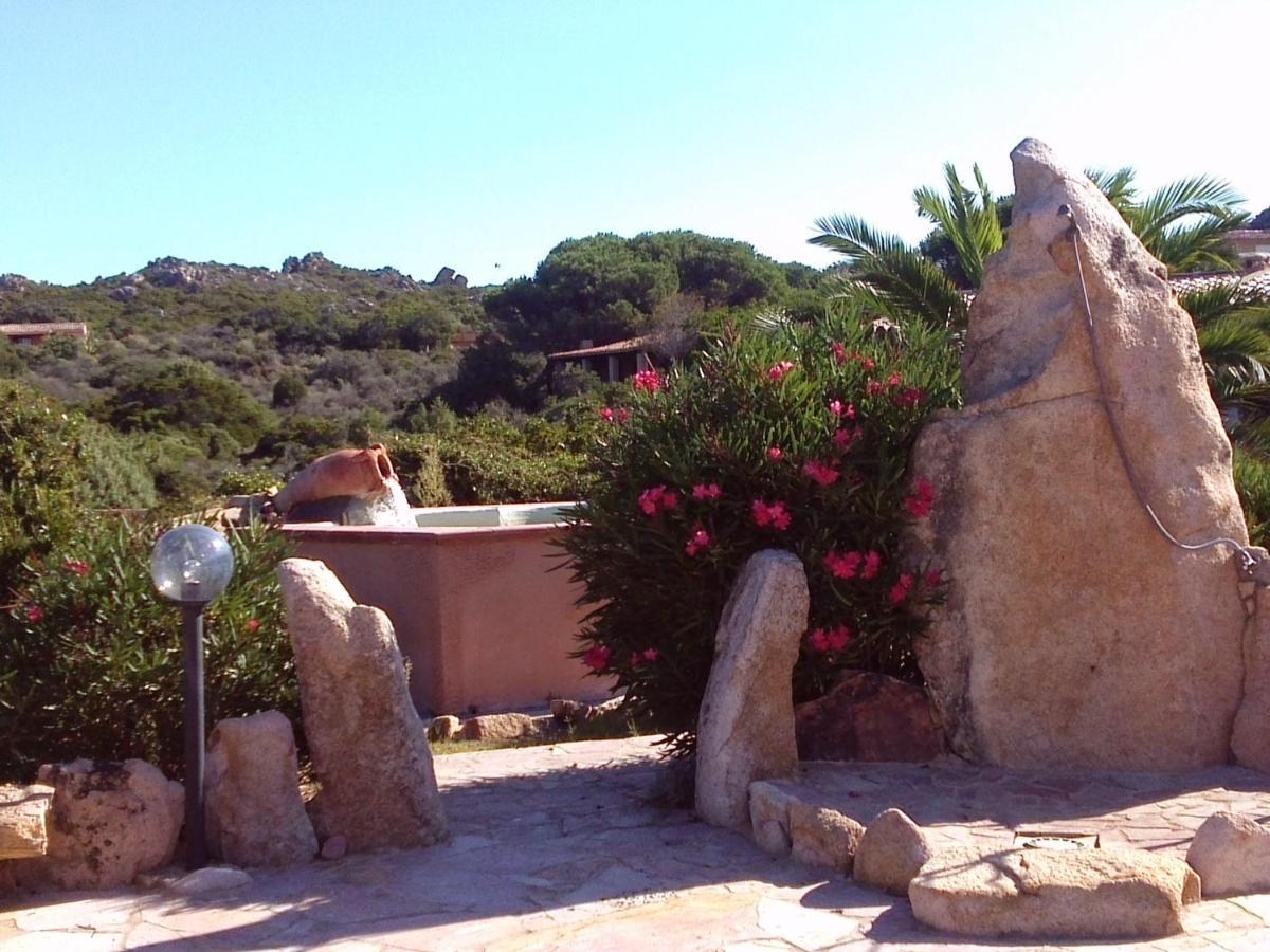 Villetta Rocchi - Costa Paradiso Exteriör bild
